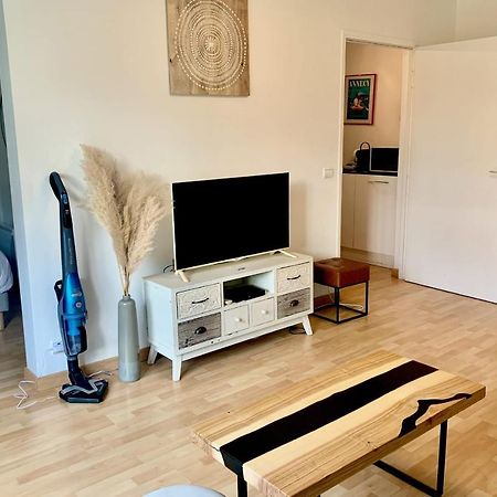 Sully II - Apartment Of 33 Sqm With Parking 400M From Lake Annecy Exteriör bild