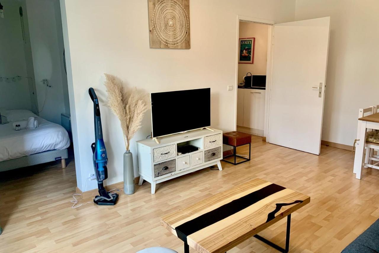 Sully II - Apartment Of 33 Sqm With Parking 400M From Lake Annecy Exteriör bild